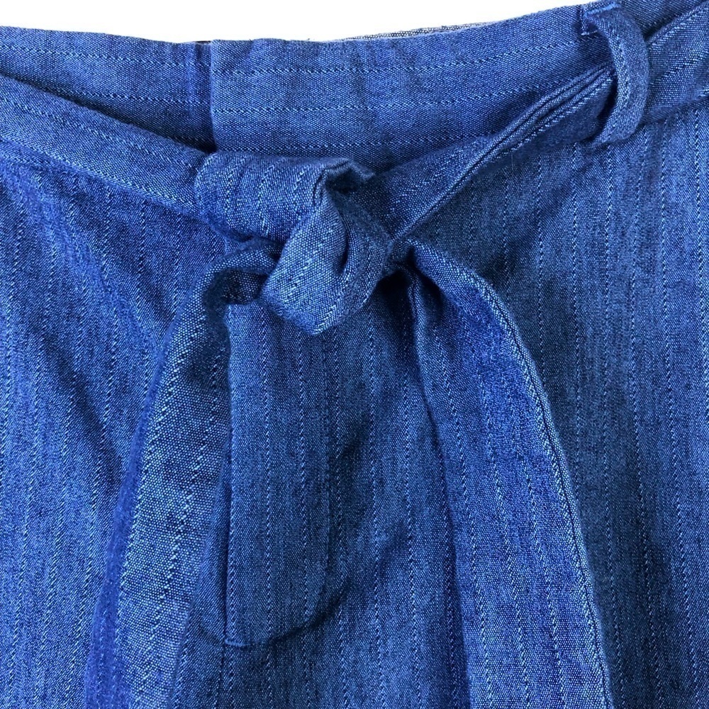 Banana Republic blue Avery tie waist stripe chambray ankle pants sz 12
